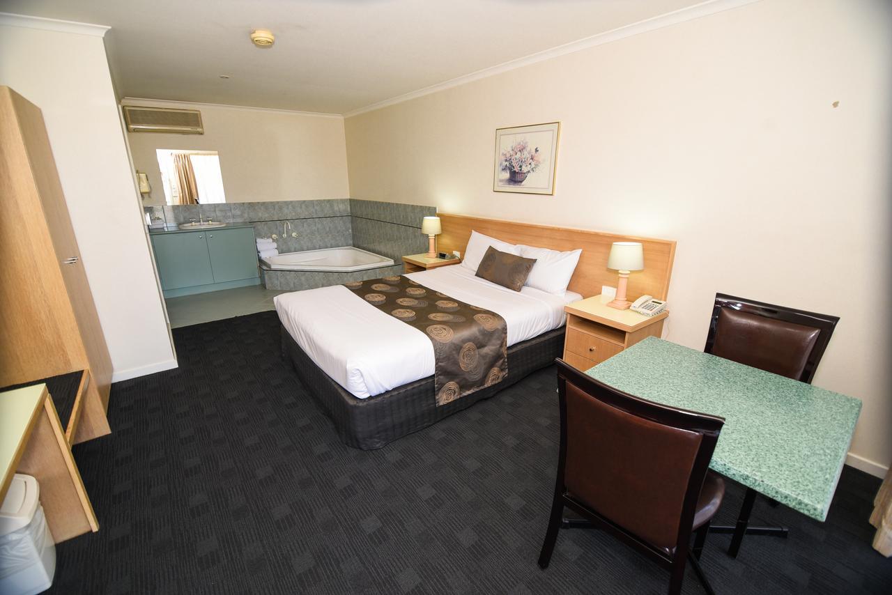 Sandown Heritage Motel Noble Park Экстерьер фото
