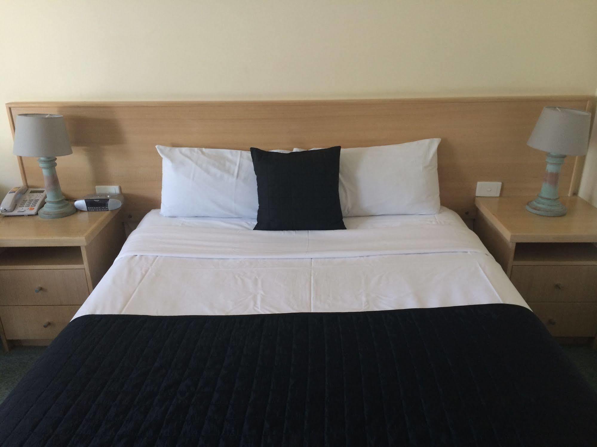 Sandown Heritage Motel Noble Park Экстерьер фото